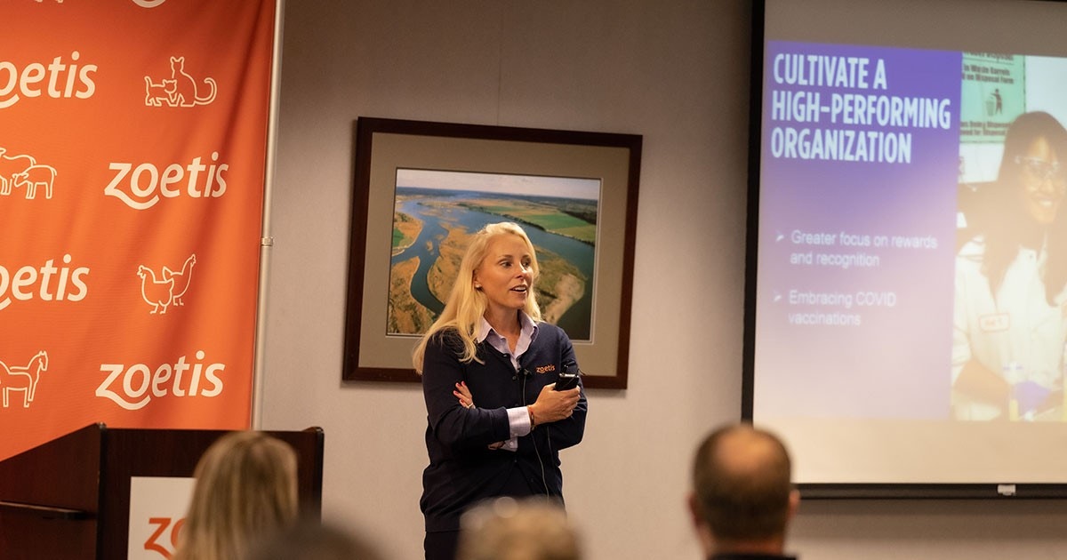Catalyst-web-image-featured-Zoetis-Kristin-Peck-Lincoln_TownHall-2021