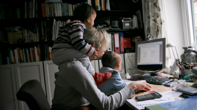 catalyst-how-employers-can-support-mothers-in-workplace